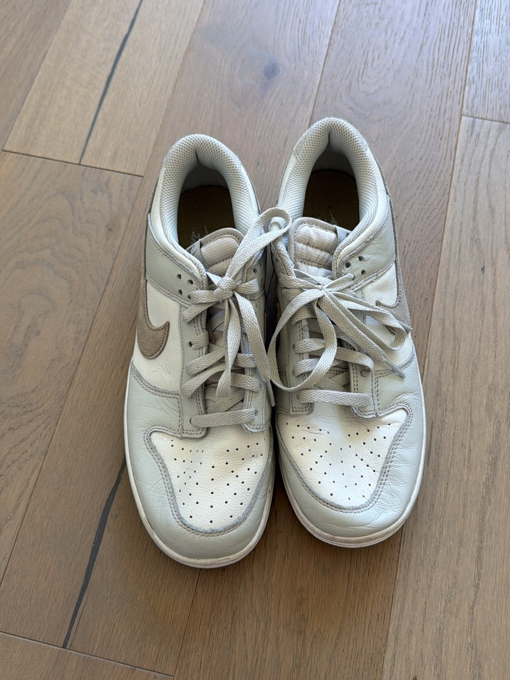 NIKE LOW DUNK - Picture 2 of 2